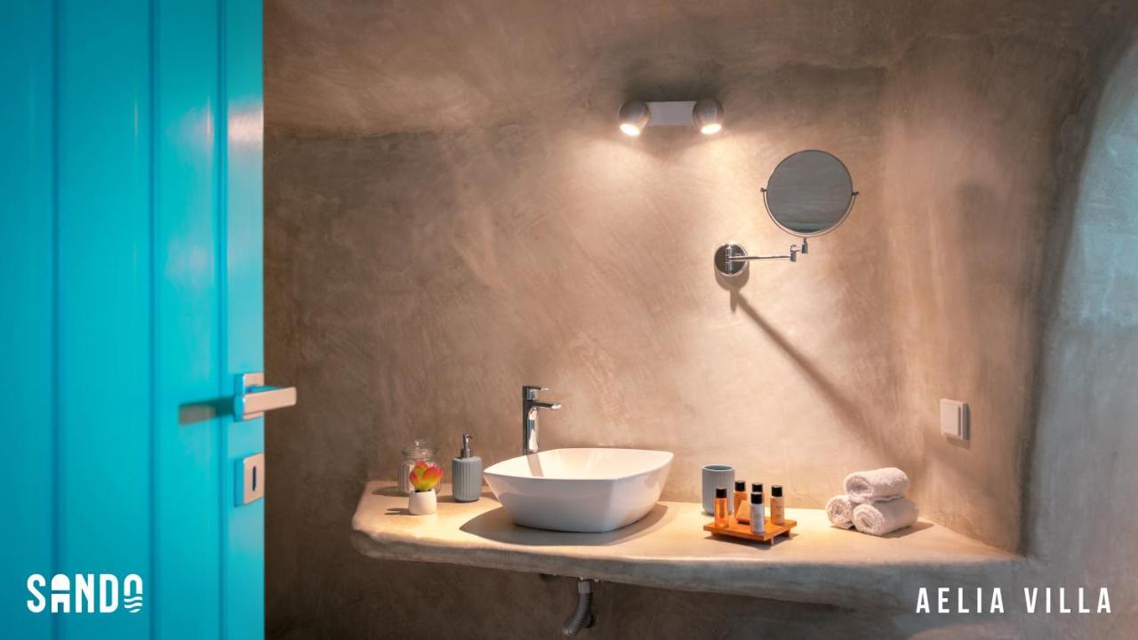 Villa Sando Traditional Cave With Jacuzzi And Sea View Vourvoúlos